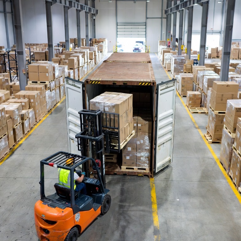 Warehousing & shipping
